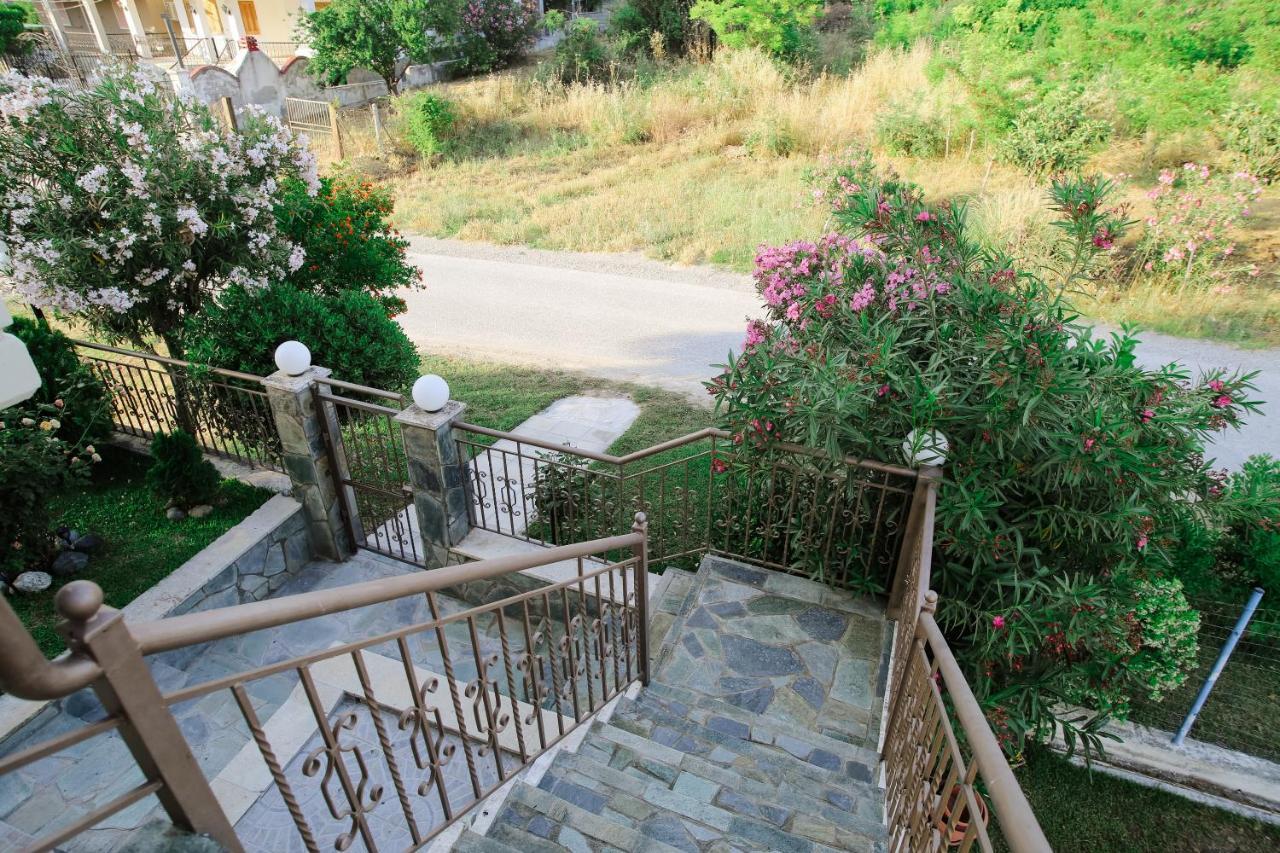 Roa Seaside Apartments Vergia Экстерьер фото