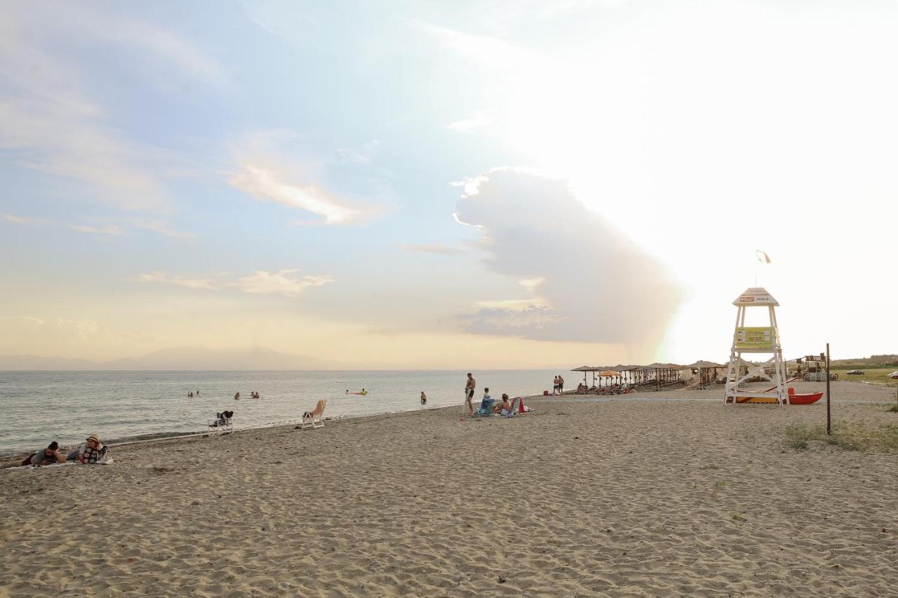 Roa Seaside Apartments Vergia Экстерьер фото